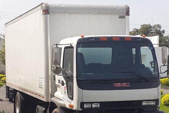 Camión cerrado para transporte de carga urbana en San Miguel El Salvador